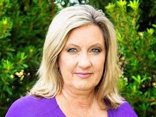 Vickie Ratliff, Sr. Executive Assistant/HR Manager/Corporate Secretary